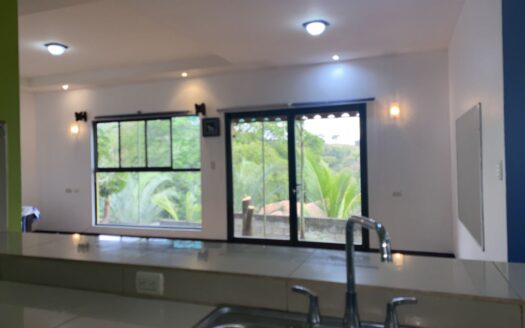 Unique house for rent in Grecia –