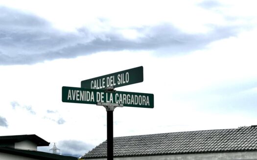 Premier Corner Lot in Condominio Los Reyes, La Guacima –