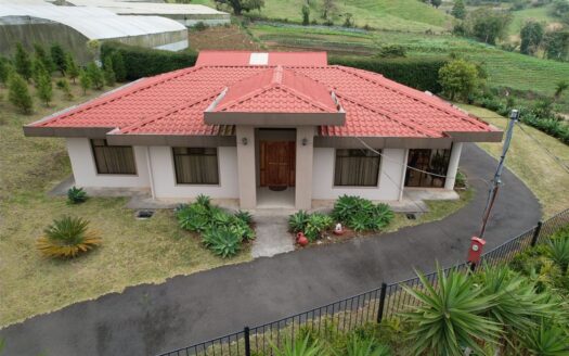 Alfaro Ruiz Zarcero