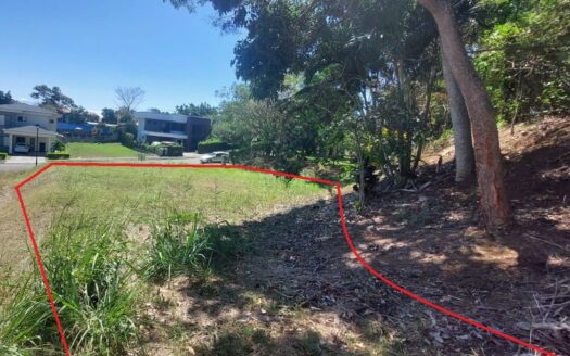 Large Lot in sale in Private Condominium in Grecia , Costa Rica –