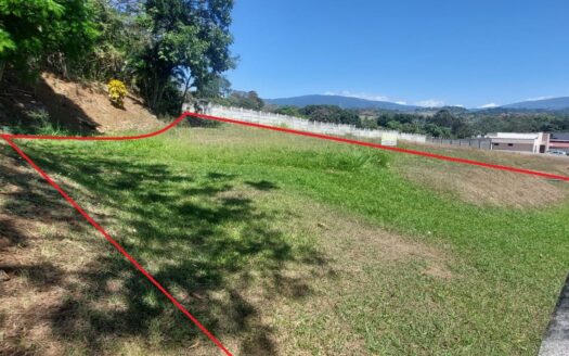 Large Lot in sale in Private Condominium in Grecia , Costa Rica –