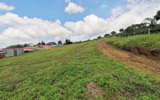 Property in Lourdes de Cirrí, Naranjo – 11,066 m² with Spectacular Views –