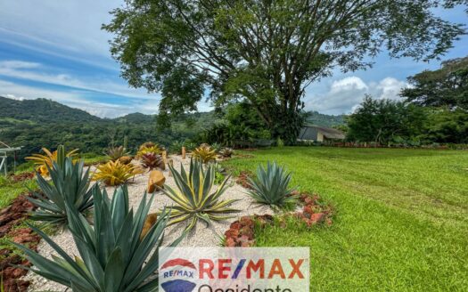 Estate with a cabin in Rosario, Naranjo, Alajuela –