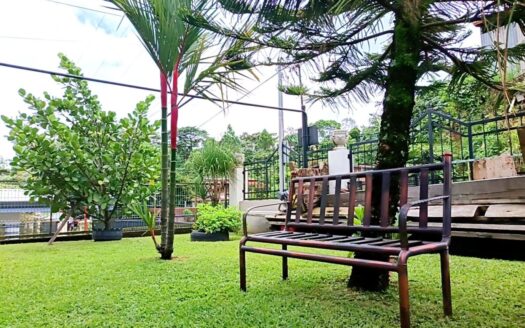 For Sale: 3 Home Property in Poás –